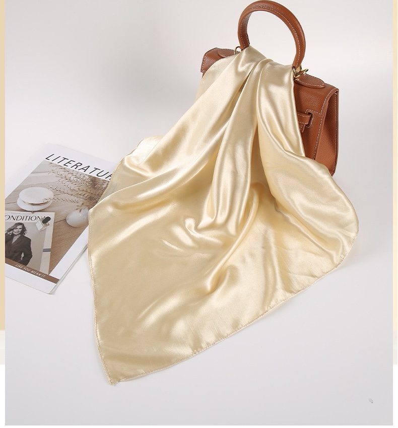 Атласный платок, шампань — изображение 4