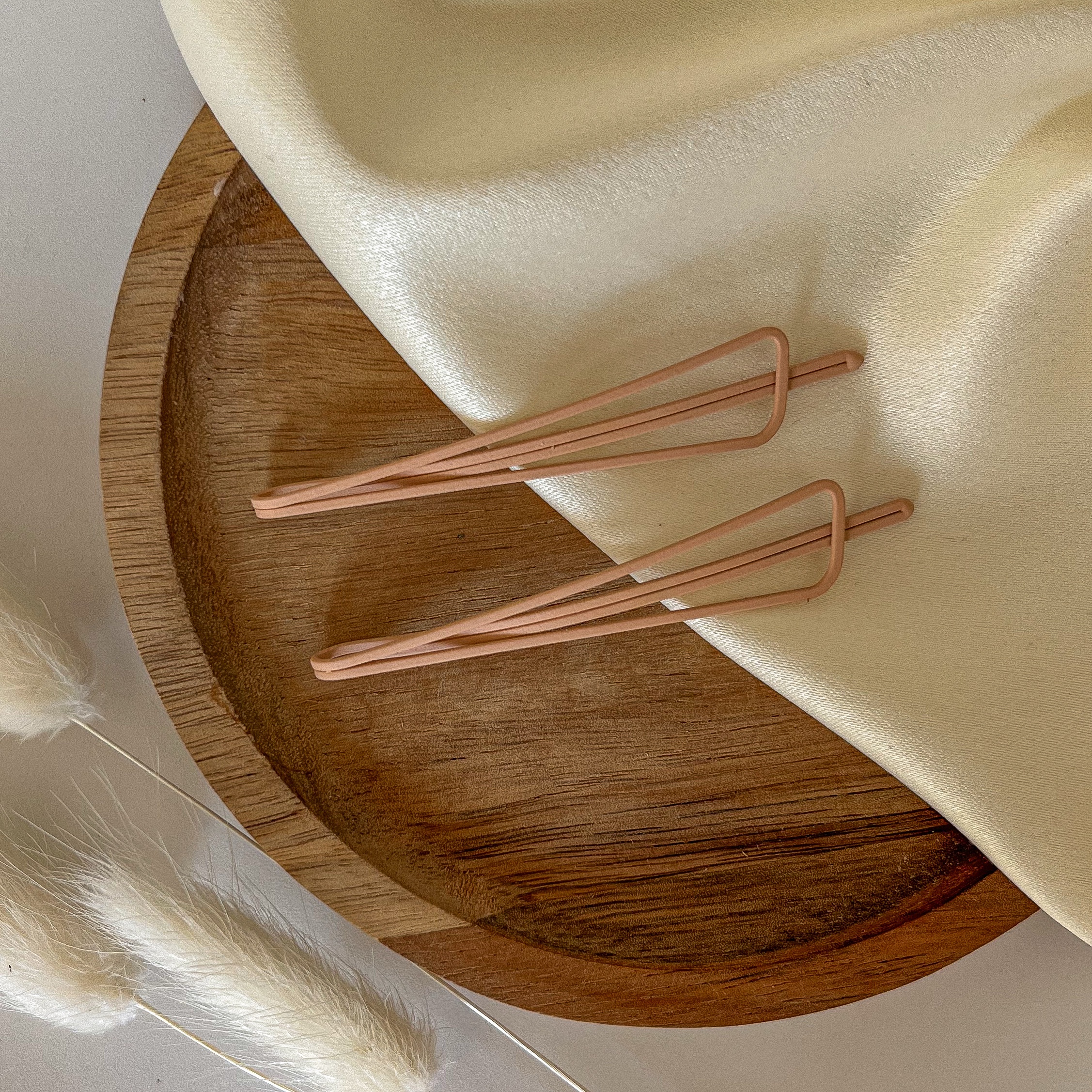 Невидимки «треугольник», бежевый